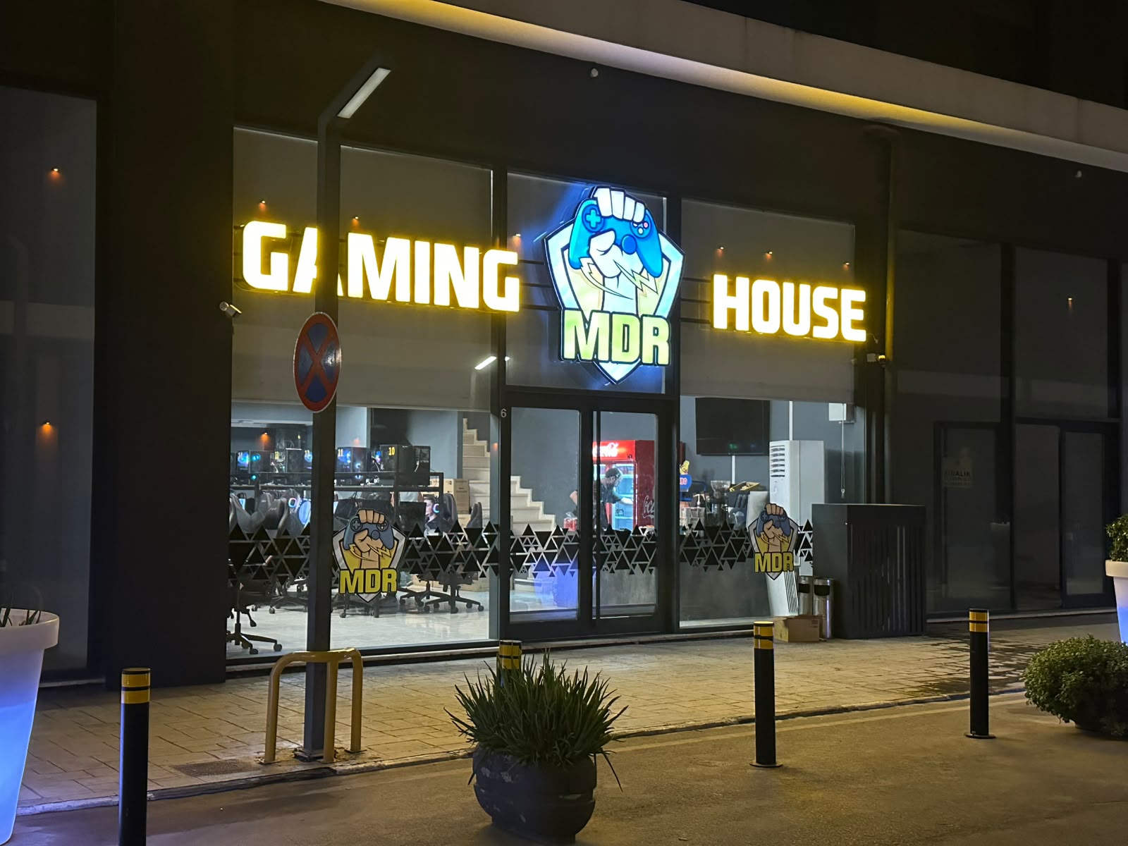 MDR Gaming House Gazimağusa şubesi dış cephe